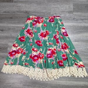 June & Hudson Skirt Crochet Lace Trim Rose Print size M Feminine Cottagecore